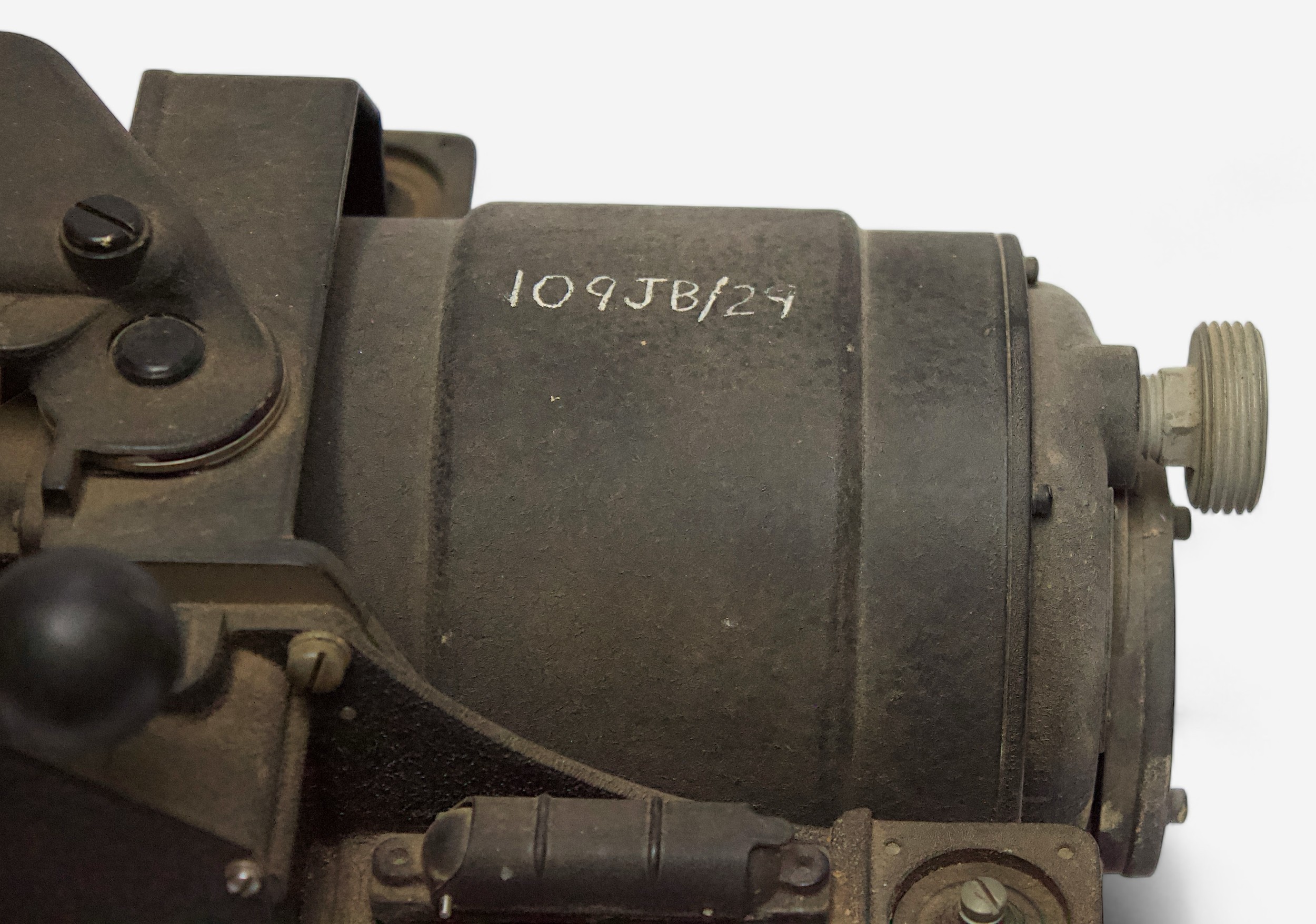 A WWII American Air Force Mark XIV bombsight, a Roll Stabilising Unit T1 sight by Sherry Gyroscope - Image 3 of 5