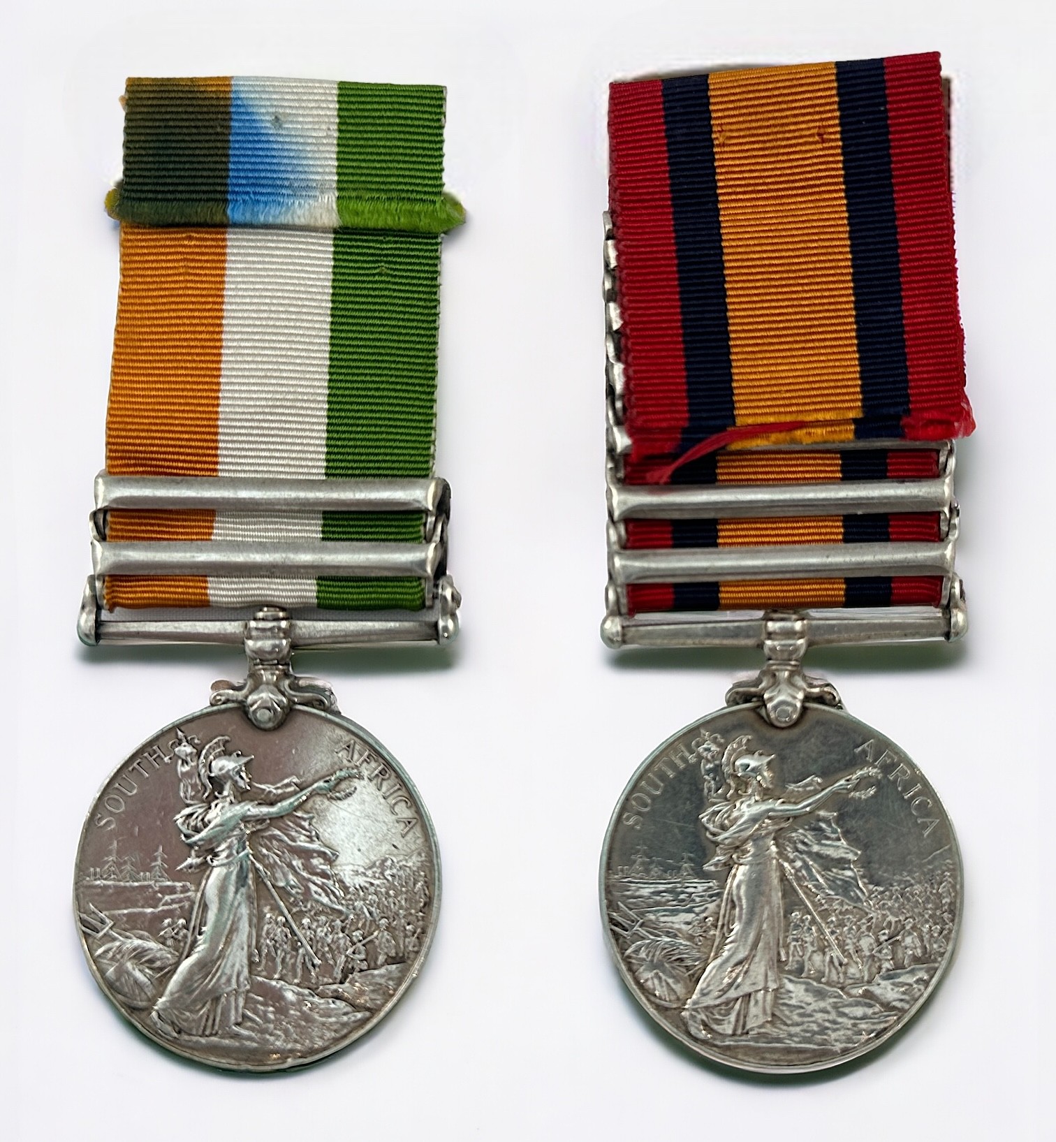 A Queen's South Africa Medal and King's SA Medal with a combined total of Eight Clasps comprising - Image 2 of 2