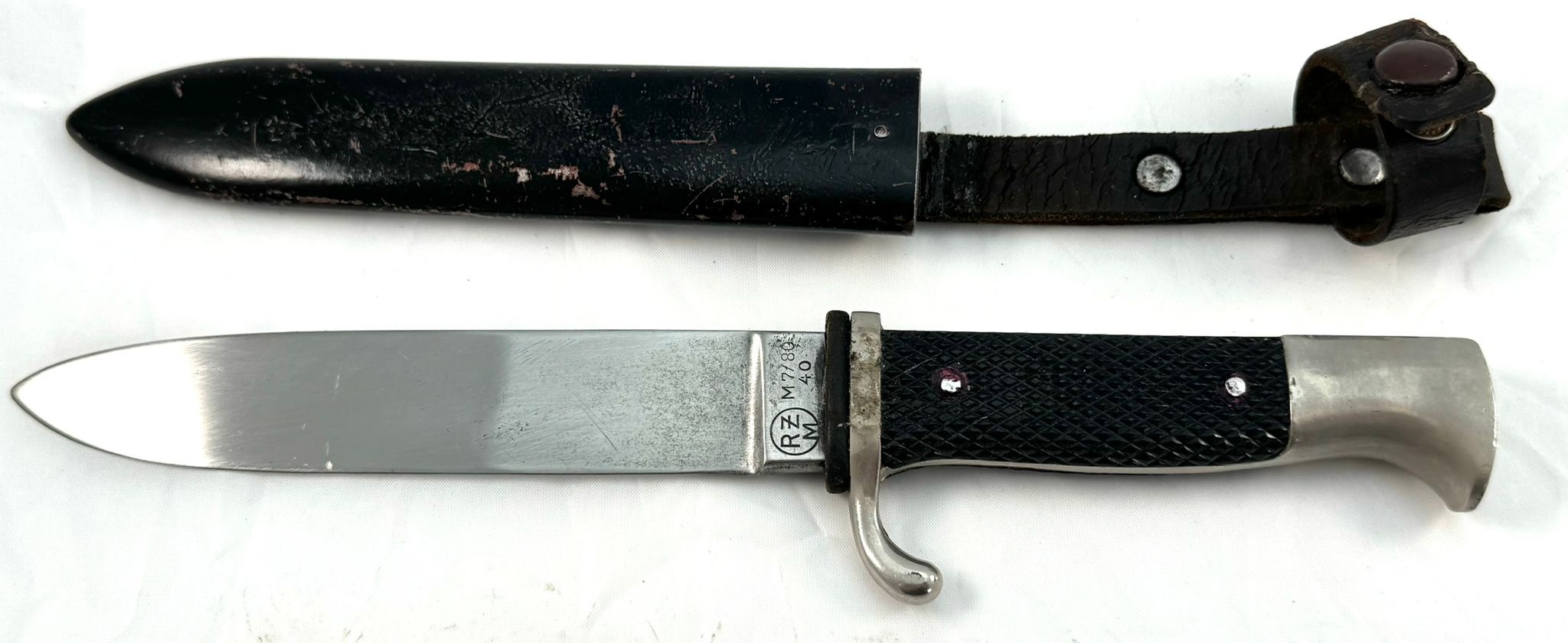 A WW2 Hitler Youth Dagger, with maker stamp RZM 7/80 /40 for Gustav C. Spitzer 1940, with painted