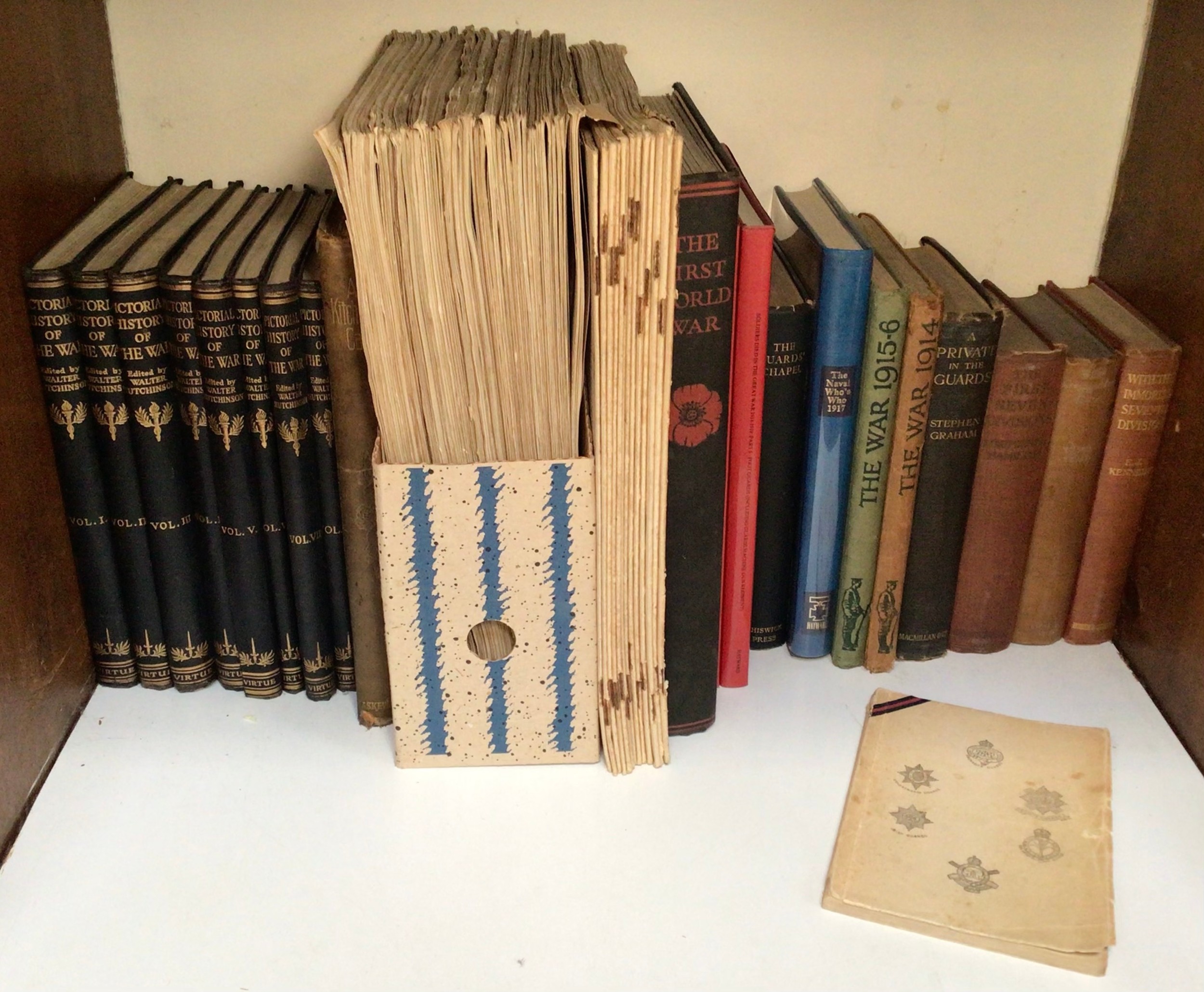 A collection of assorted historical military books, many relating to the regiments that fought in - Image 2 of 2