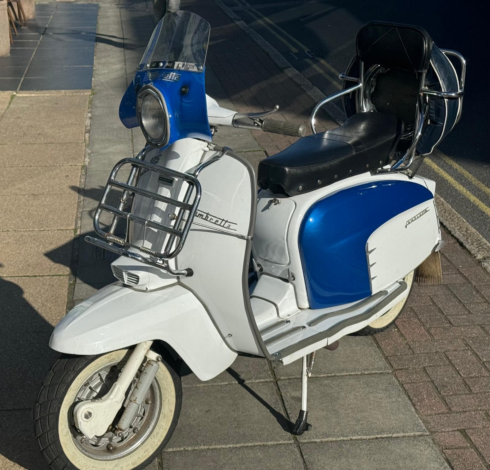 A 1966 Lambretta Li125 Special Series 3 scooter, finished in base candy blue and white, first - Image 2 of 4