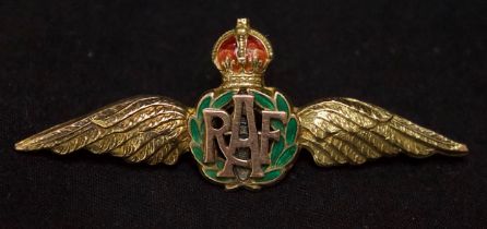 A 9ct gold and enamel RAF Sweetheart Brooch, with 'RAF' monogram within green laurel wreath below