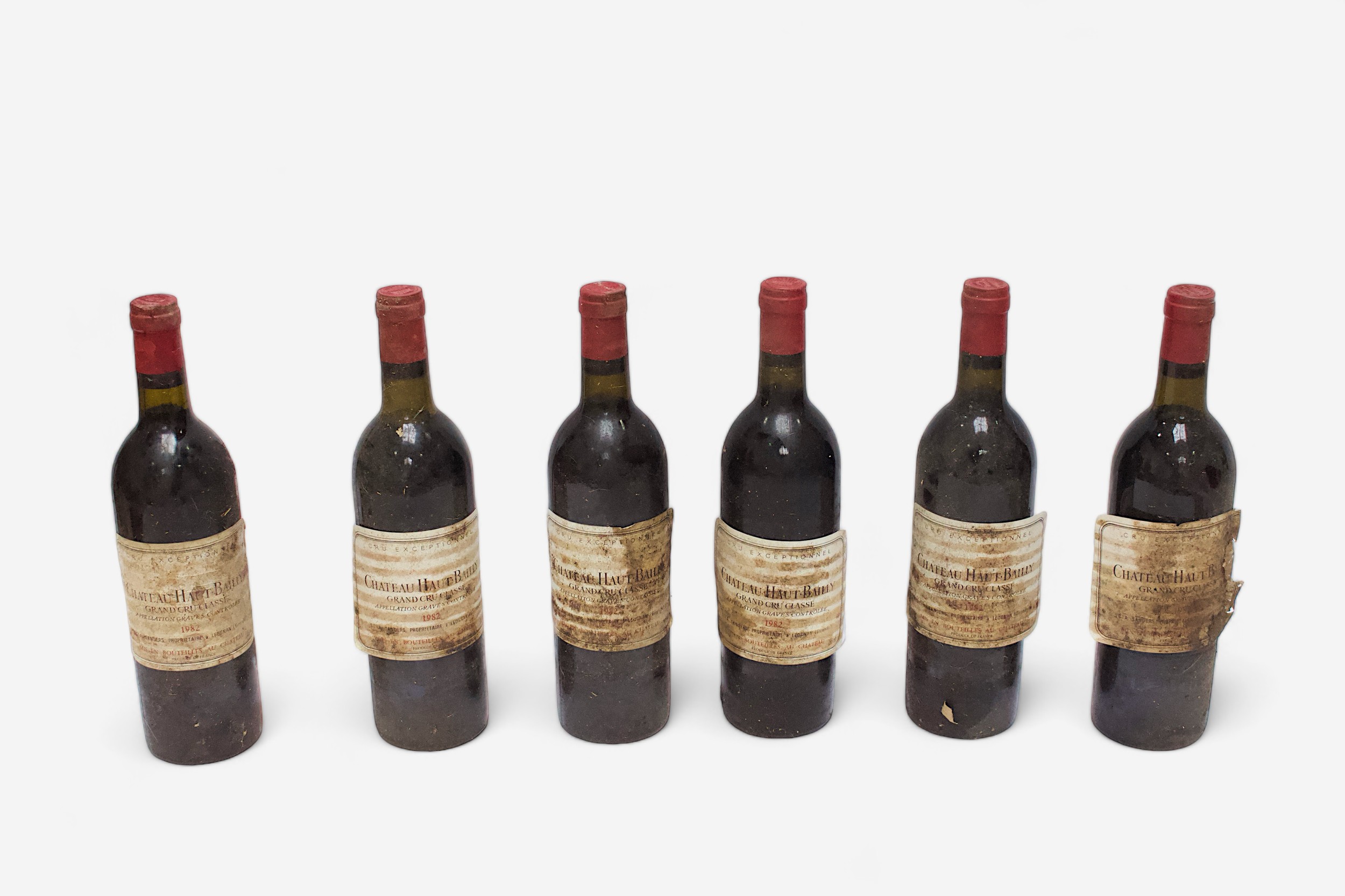 A case of six 750ml bottles of Chateau Haut-Bailly, 1982, Appelation Graves controlee, all with - Bild 2 aus 2