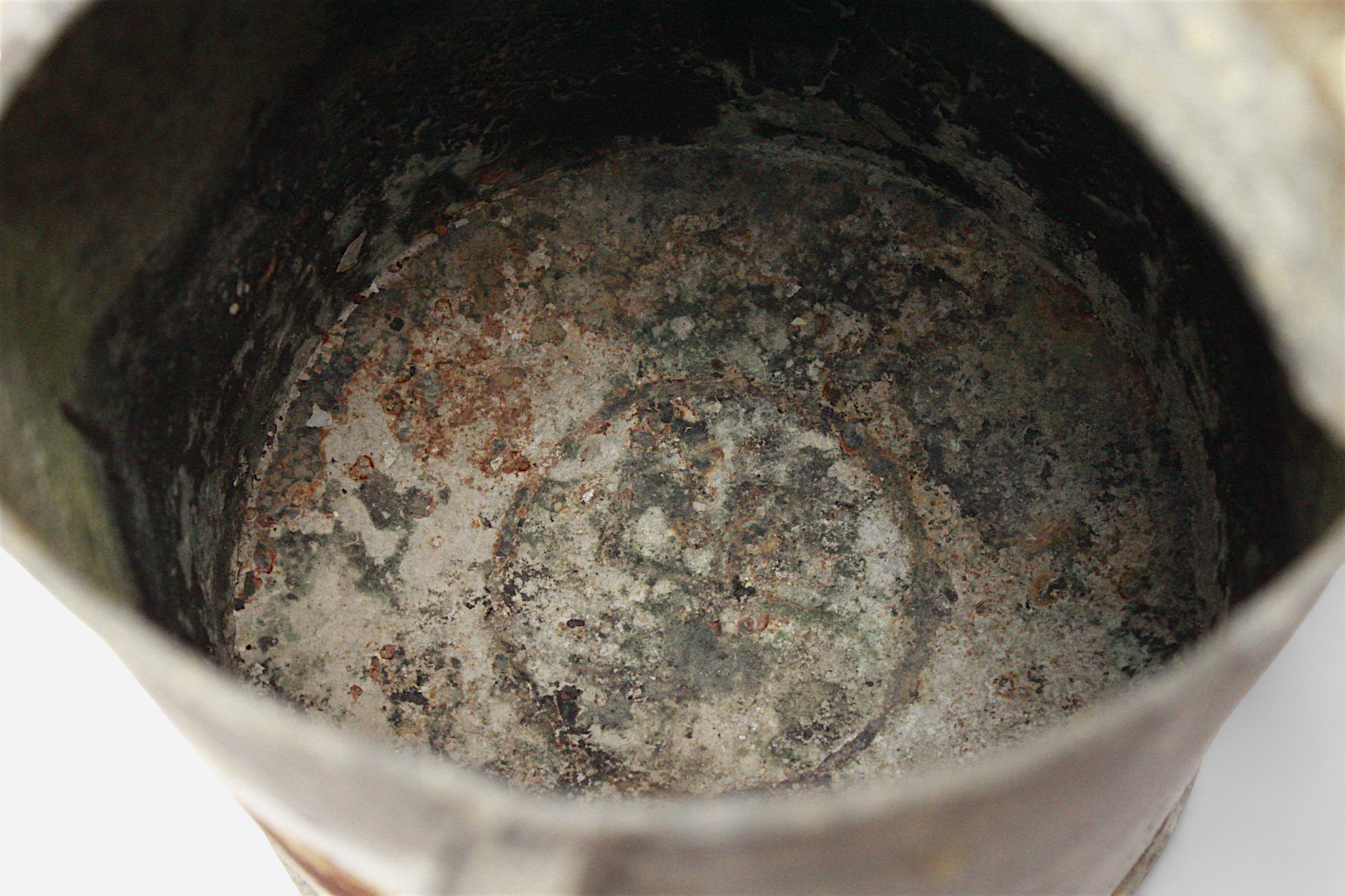 A WWII German Third Reich galvanised metal 2 Gallon watering can, the base embossed with a Swastika. - Image 4 of 5