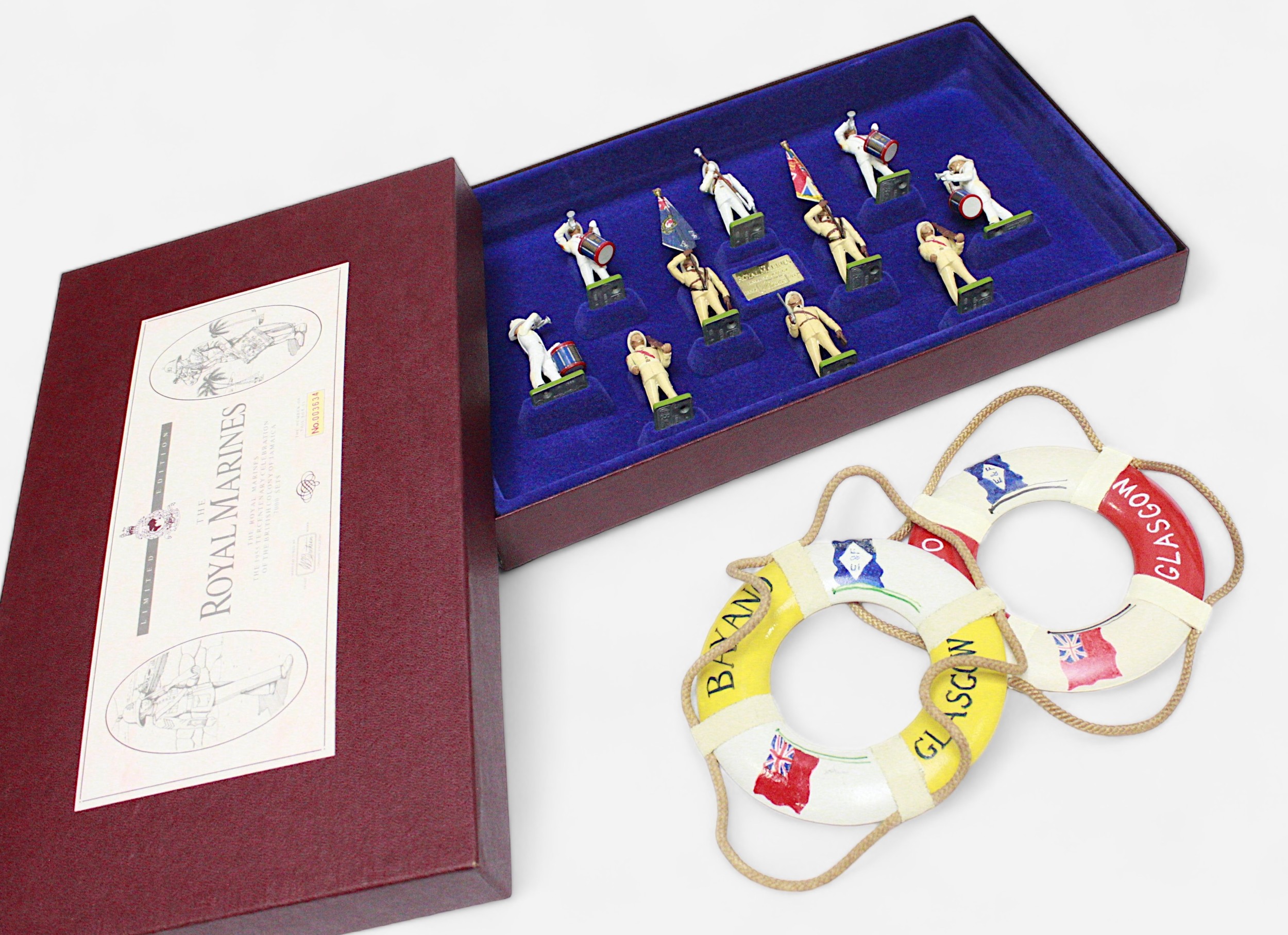 A boxed Britain’s ‘The Royal Marines’ ten-piece figure set to commemorate the 1955 Tercentenary - Image 2 of 4