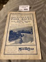 Motor Cycling : Donington Park - bank holiday race