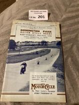 Motor Cycling : Donington Park - Whit Monday race