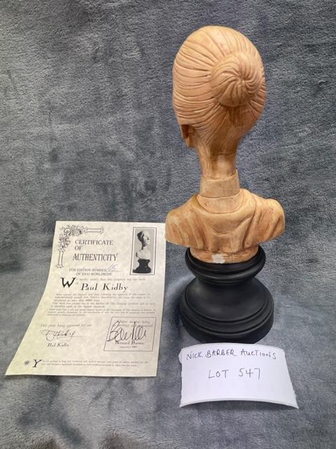 Collectables : Clarecraft Discworld - Bust of Gran - Image 3 of 3
