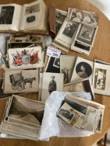 Postcards : Very good box of postcards, photos alb