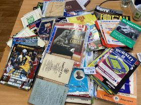 Sports : Large box of mixed sports memorabilia inc