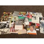 Football : ENGLAND great collection of autographs