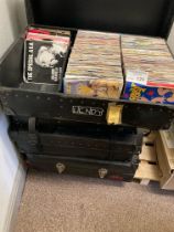 Records : 4 crates of 7" singles - disco/rock coll