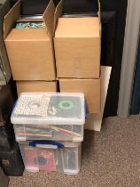 Records : Large accumulation of 7" singles in 6 bo
