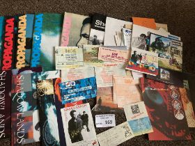 Records : Ephemera collection of Simple Minds, U2