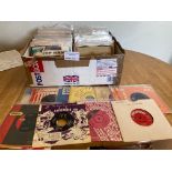 Records : 200+ 1960s onwards 7'' singles good lot