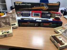 Collectables : Diecast 14 Model Trains , Carriages