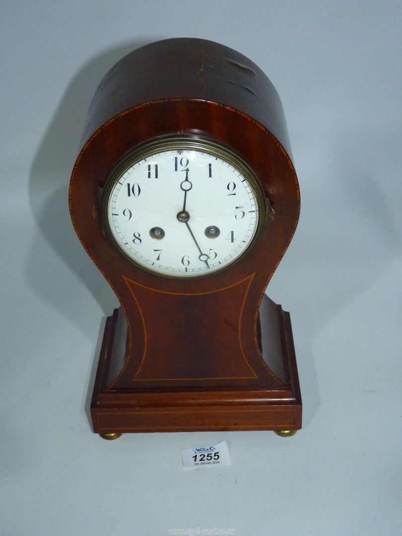 A desirable lightwood strung Mahogany cased Mantel Clock of keyhole/balloon form standing on - Image 5 of 7