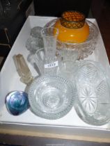 A quantity of glass including fruit bowl,, vases, desert dishes,