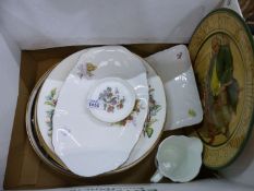 A small quantity of china including four Boehm 'Chickadees and Holly' plates,