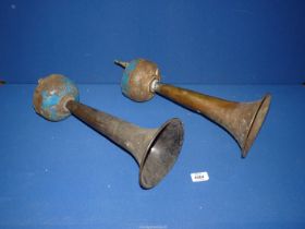 Two air horns from a diesel locomotive, very loud!!.