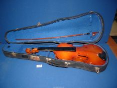 A cased student's Violin, made in China, a/f.