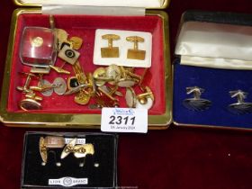 A quantity of cufflinks including rolled gold, etc.