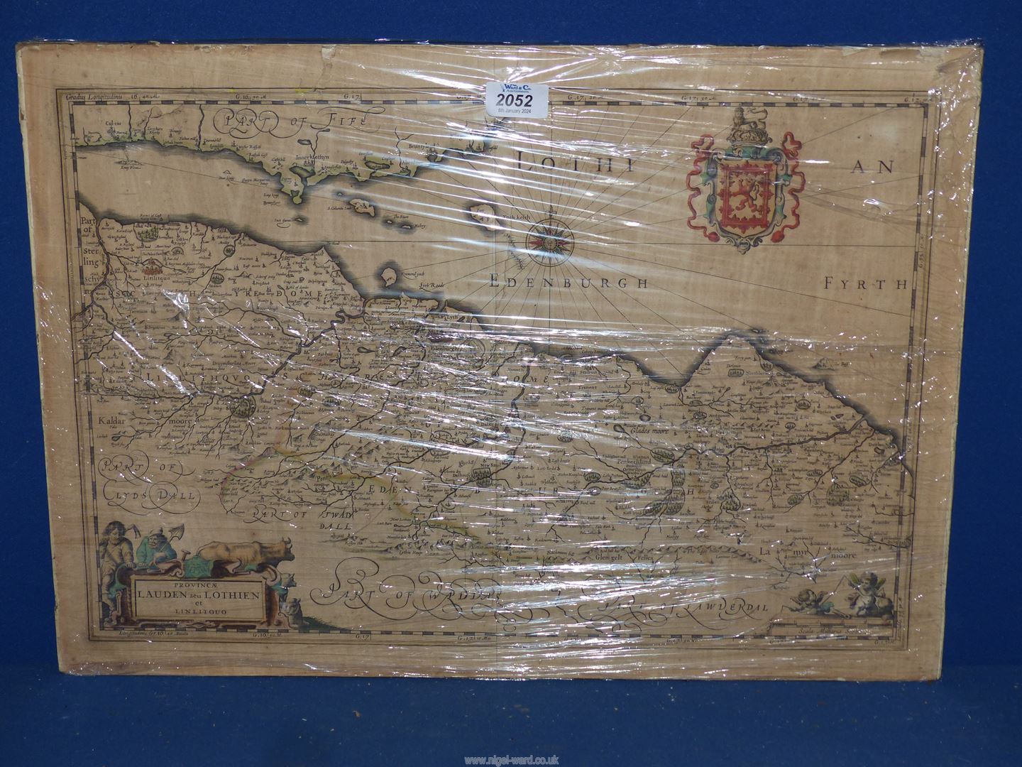 An antique Dutch map showing the East coast of Scotland "Provincae Lauden Sev Lothian", a/f. - Image 2 of 2