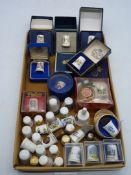 A quantity of thimbles to include; Royal Worcester, Aynsley, Souvenir, etc. Some boxed.