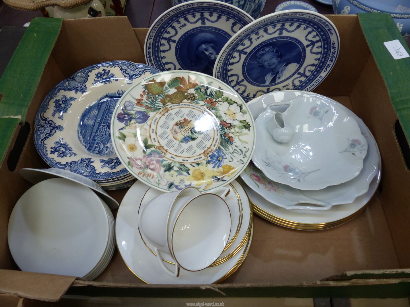 A quantity of china including Limoges snail plate plus one other,