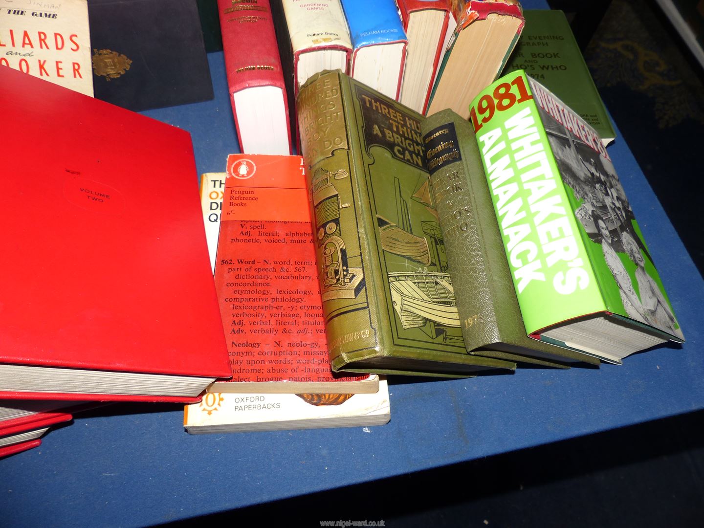 A box of books including a quantity of encyclopedias and dictionaries, etc. - Image 5 of 5