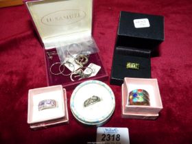 A small quantity of 925 silver rings, dress rings etc.