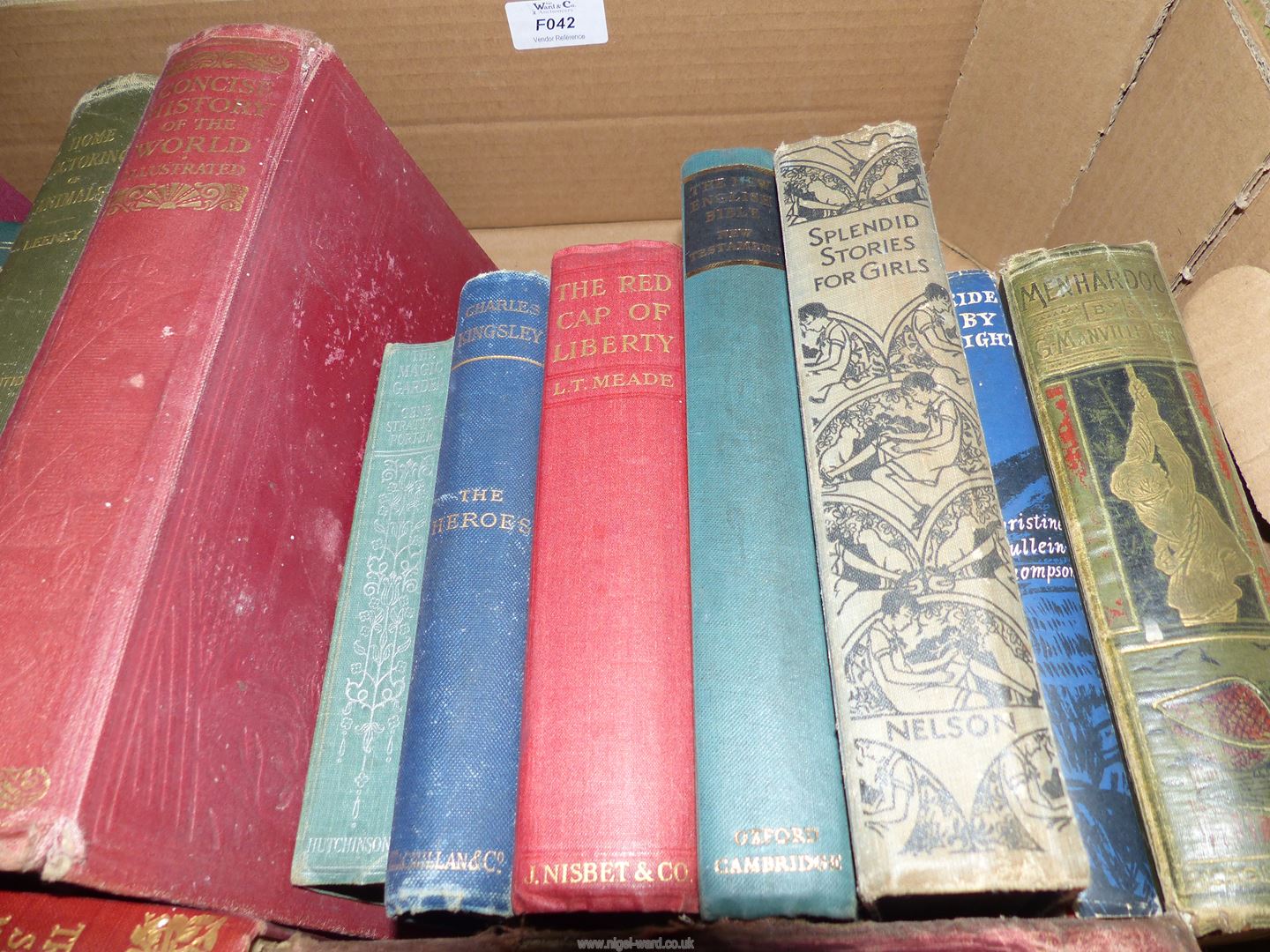 A box of books to include Lord Lansdowne A Biography, A History of England, - Image 3 of 5