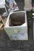 A galvanised water cistern - 23" x 18" x 19½" high (not water tight).