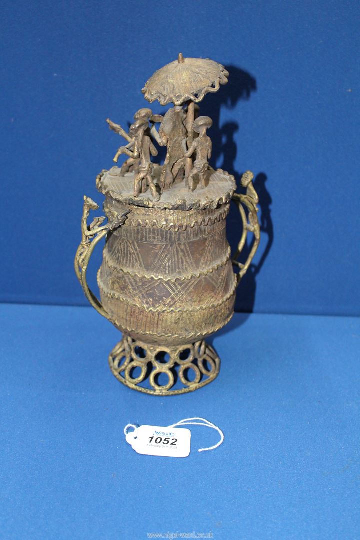 An early to mid 20th century Ashanti/Akan gold dust lidded bronze Urn highly decorated with incised - Image 2 of 3