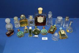A quantity of perfume bottles including Coco Chanel, Balenciaga, 4711, etc.