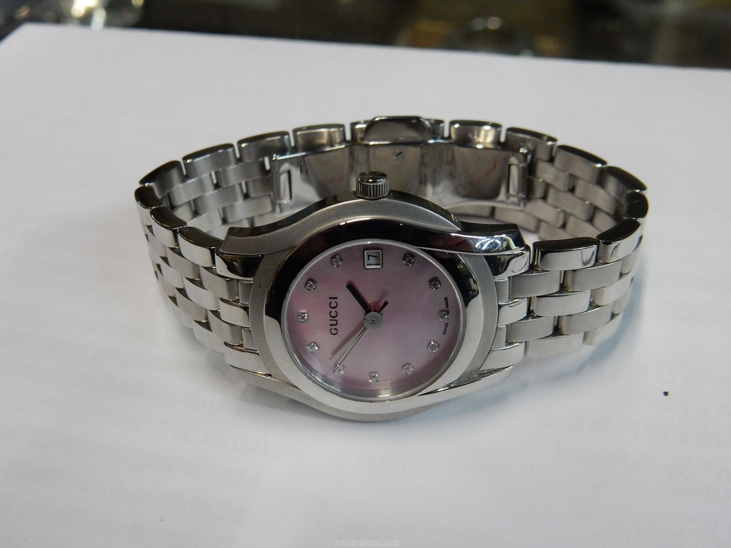 A Gucci Diamond and stainless steel 5500L Bracelet Wristwatch, mother of pearl dial, - Image 7 of 10