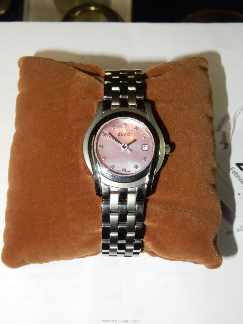 A Gucci Diamond and stainless steel 5500L Bracelet Wristwatch, mother of pearl dial, - Image 2 of 10