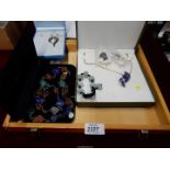 A quantity of mineral jewellery in a wooden box to include;