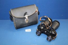 A pair of Prinz Field binoculars 12 x 50, cased.