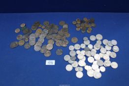 A collection of old pennies, George VI shillings and a collection of Victorian/Edwardian farthings.