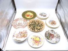 A quantity of display plates including Coalport Christmas, Royal Worcester, Mason's etc.