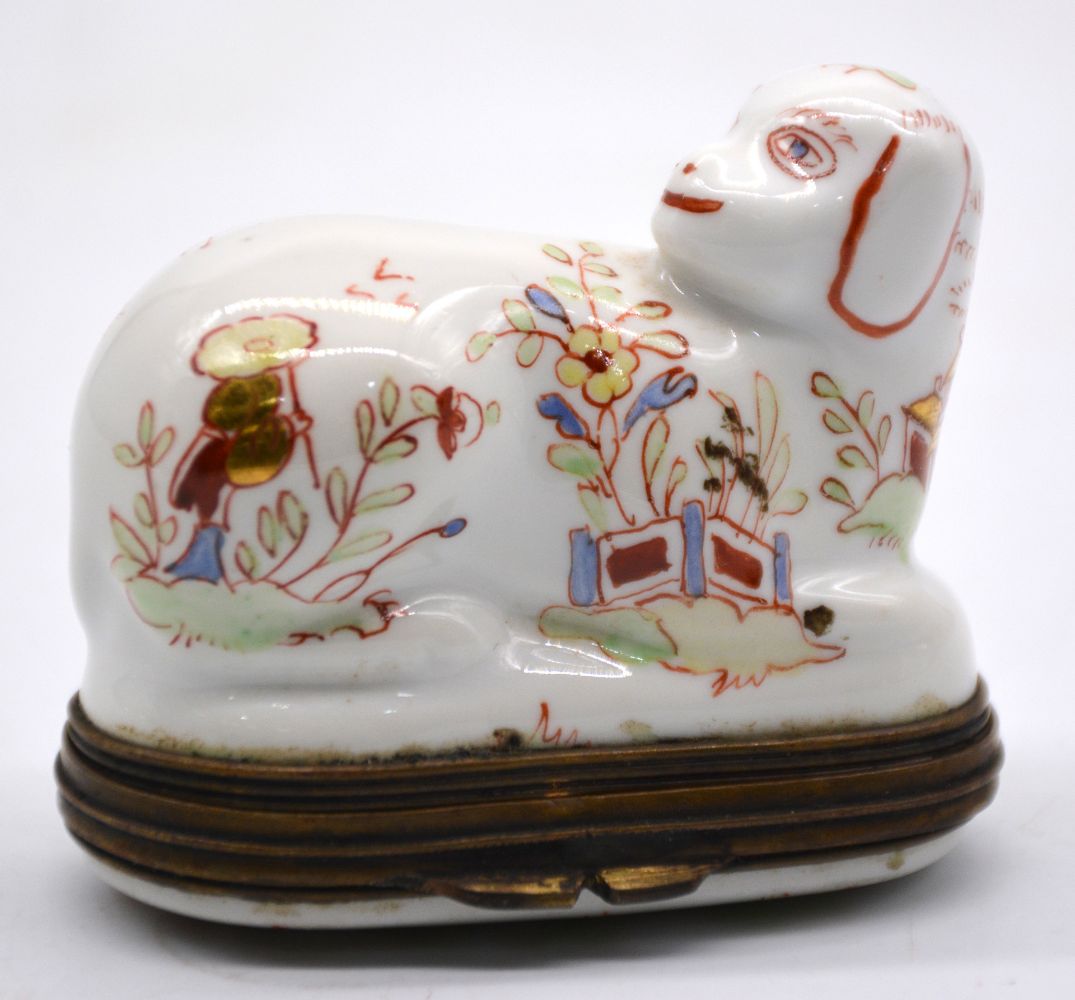 Special April Auction of Miscellaneous Objets d'Art, Collectables, Porcelain, Glass, Antique & Country Furniture