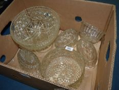 A large footed table centrepiece, trifle bowl and four jelly moulds.