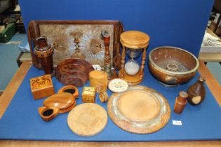 A quantity of treen including; butterfly wing tray, Laburnum vase, Art Deco burrwood letter rack,
