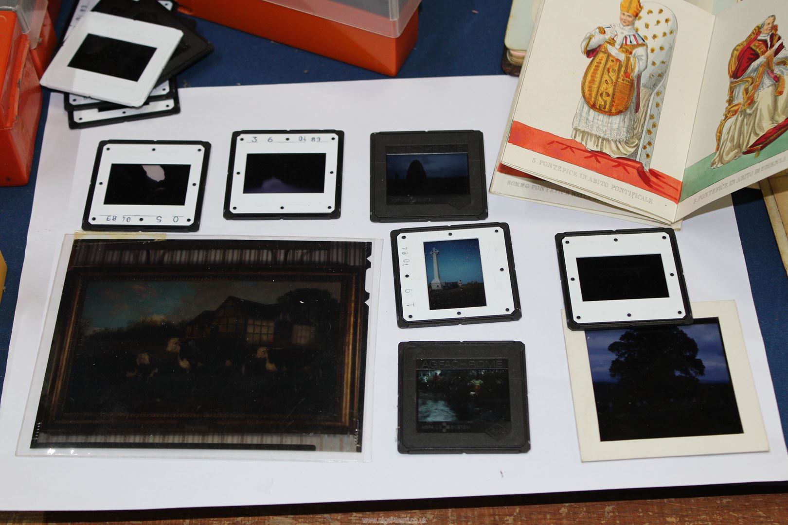 A quantity of black and white photographs, postcard album, two autograph albums, slides, etc. - Image 2 of 2