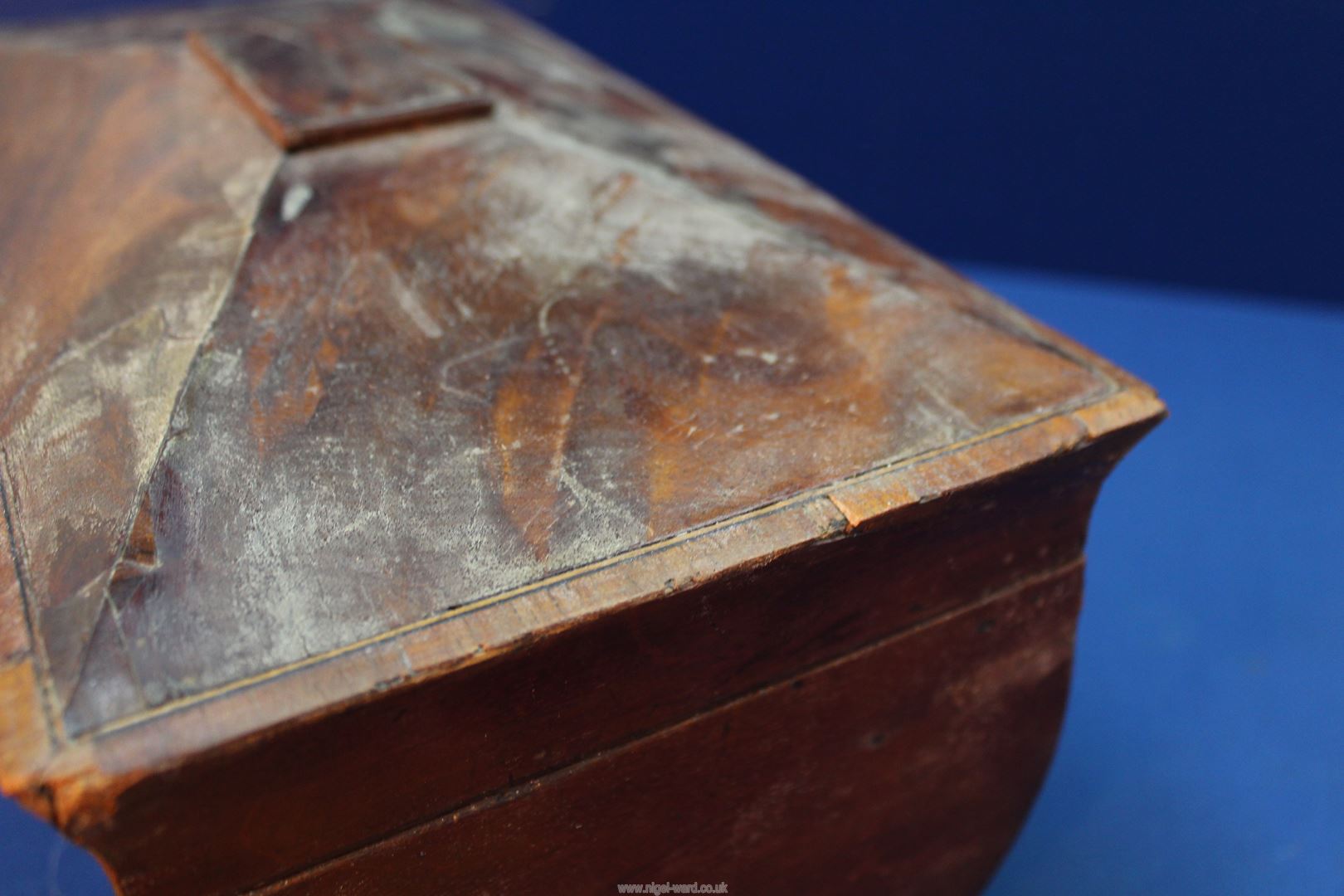 A Mahogany Sarcophagus tea caddy (no fitted interior), some damage to veneer, - Image 4 of 4
