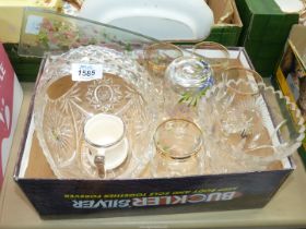 A quantity of glass including decorative glass dish,