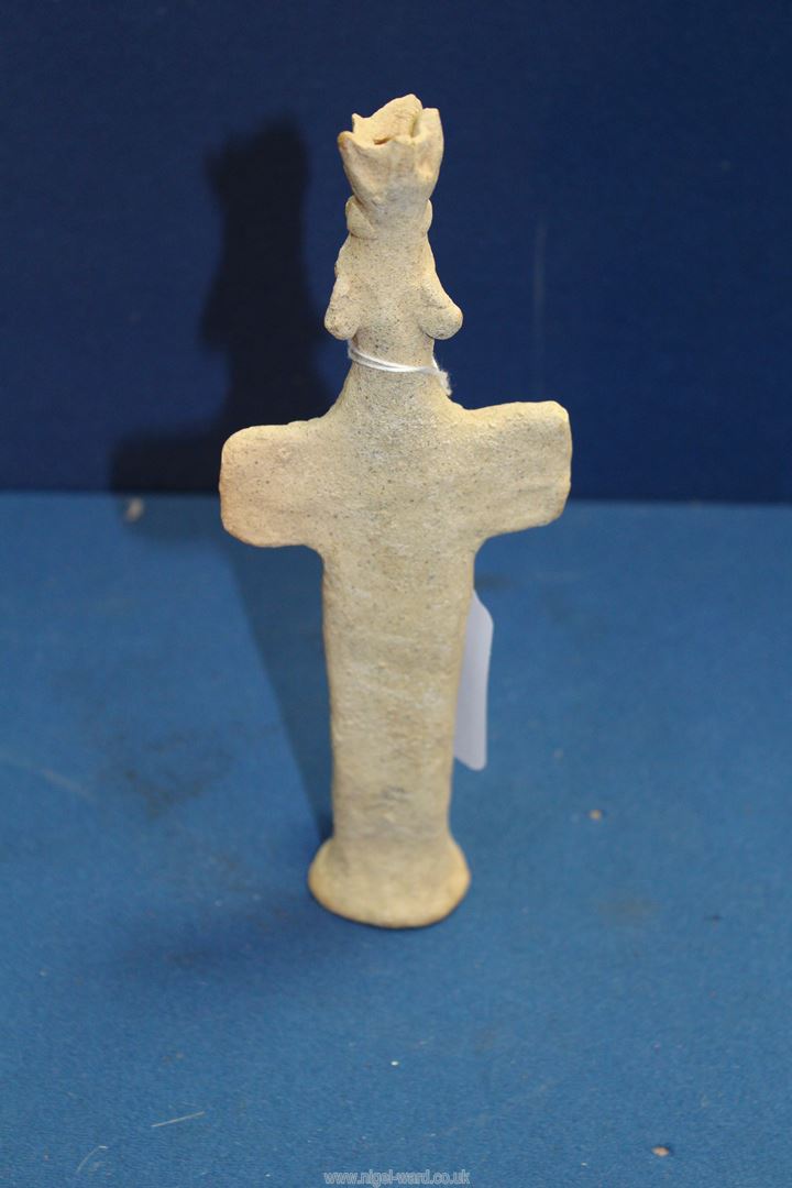 A fine Syro-Hittite terracotta figurine of Astarte, c. - Image 2 of 3