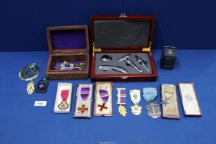 A small quantity of Masonic items including; Red Cross of Constantine, past Sovereign badge,