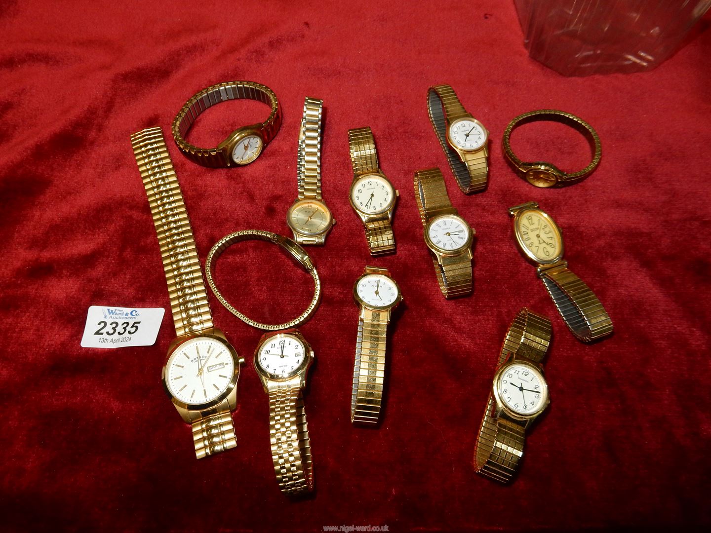 A quantity of wristwatches with expanding bracelets including Limit, Avia, Sekonda etc.